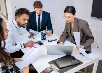 Streamlining Business: How Integrating CRM Boosts Operations