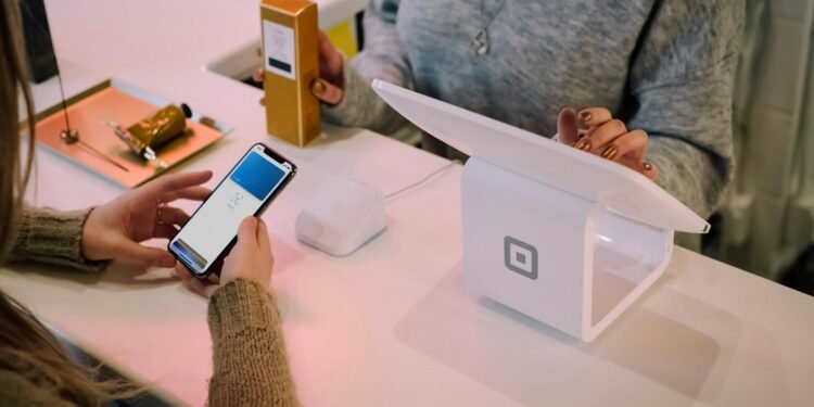 9 Effective Strategies for Omnichannel Retailing