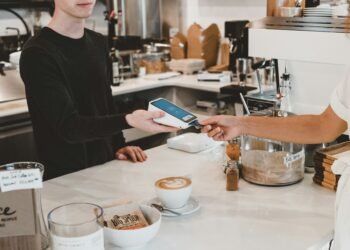 How Blockchain Enhances E-Commerce Security?