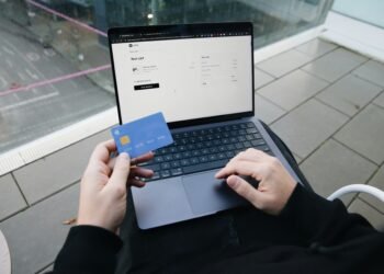 7 Current Trends in Sustainable E-commerce