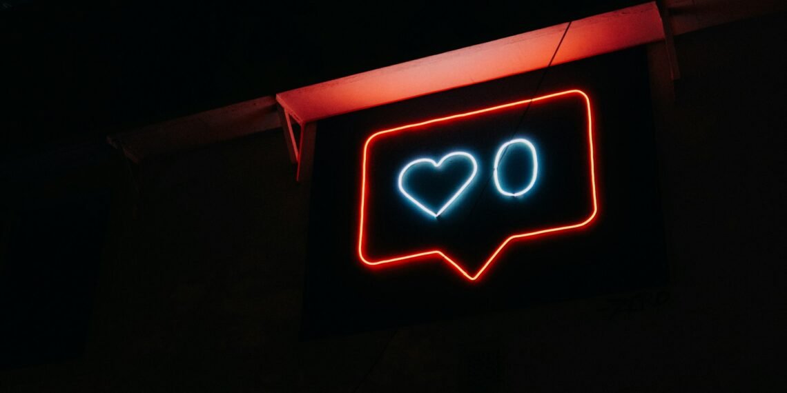 How to Use Social Proof in E-commerce Emails?