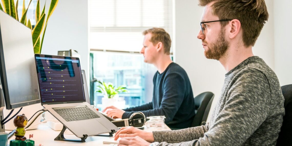 The Role of Email Marketing in E-commerce Customer Support